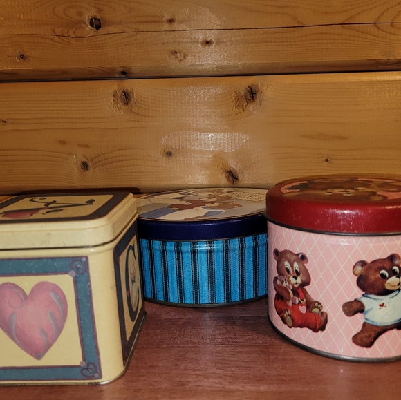 Vintage Teddy Bear Tins Lot: Happiness is Homemade Candy Tin & Hearts, Cat Tin - Picture 5 of 9